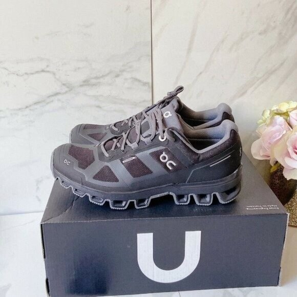 On Cloudventure Waterproof Hiking Running Shoe Black Graphite Womens US 5.5 - Picture 4 of 8